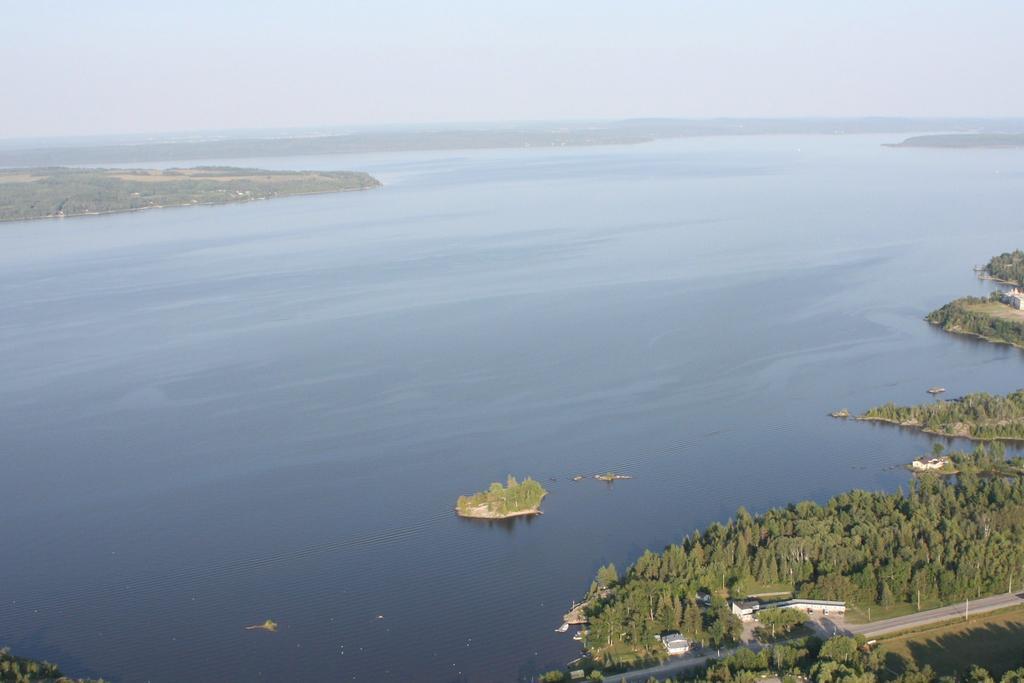 Edgewater Motel&Campground Temiskaming Shores Exterior foto